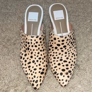 Never worn. Smoke free home.